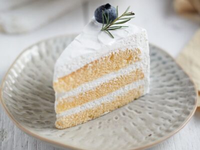Receita de Bolo Gelado de Leite Ninho