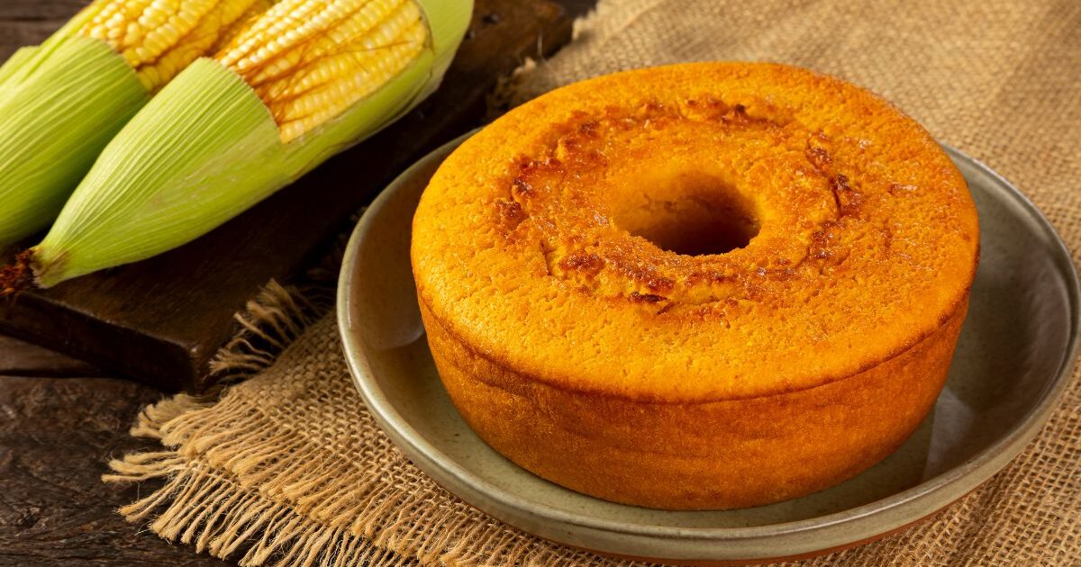 Receita de Bolo de Milho Simples