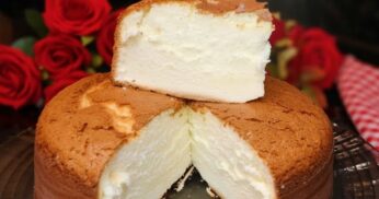 Bolo Algodão – 3 Ingredientes – Sem Farinha De Trigo – Desmancha Na Boca!!!