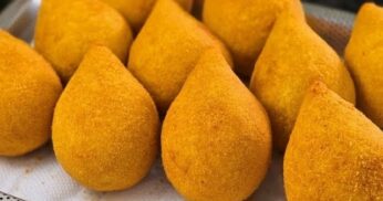 Coxinha Perfeita: O Segredo Para Ficar Dourada e Crocante